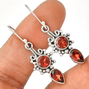 Gemstone Earrings Garnets in 925 Sterling Silver